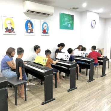 Piano tập thể