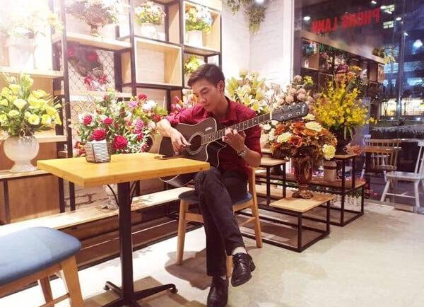 GIẢNG VIÊN GUITAR HOÀNG ĐỨC THỊNH