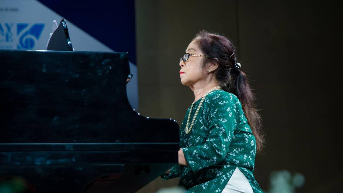 NSƯT, GIẢNG VIÊN PIANO, NHÀ GIÁO TRẦN TUYẾT MINH